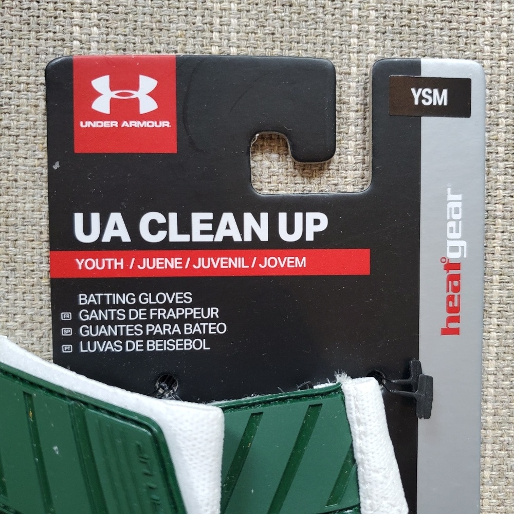 NWT Under Armour Clean Up Youth Batting Gloves - Picture 4 of 5